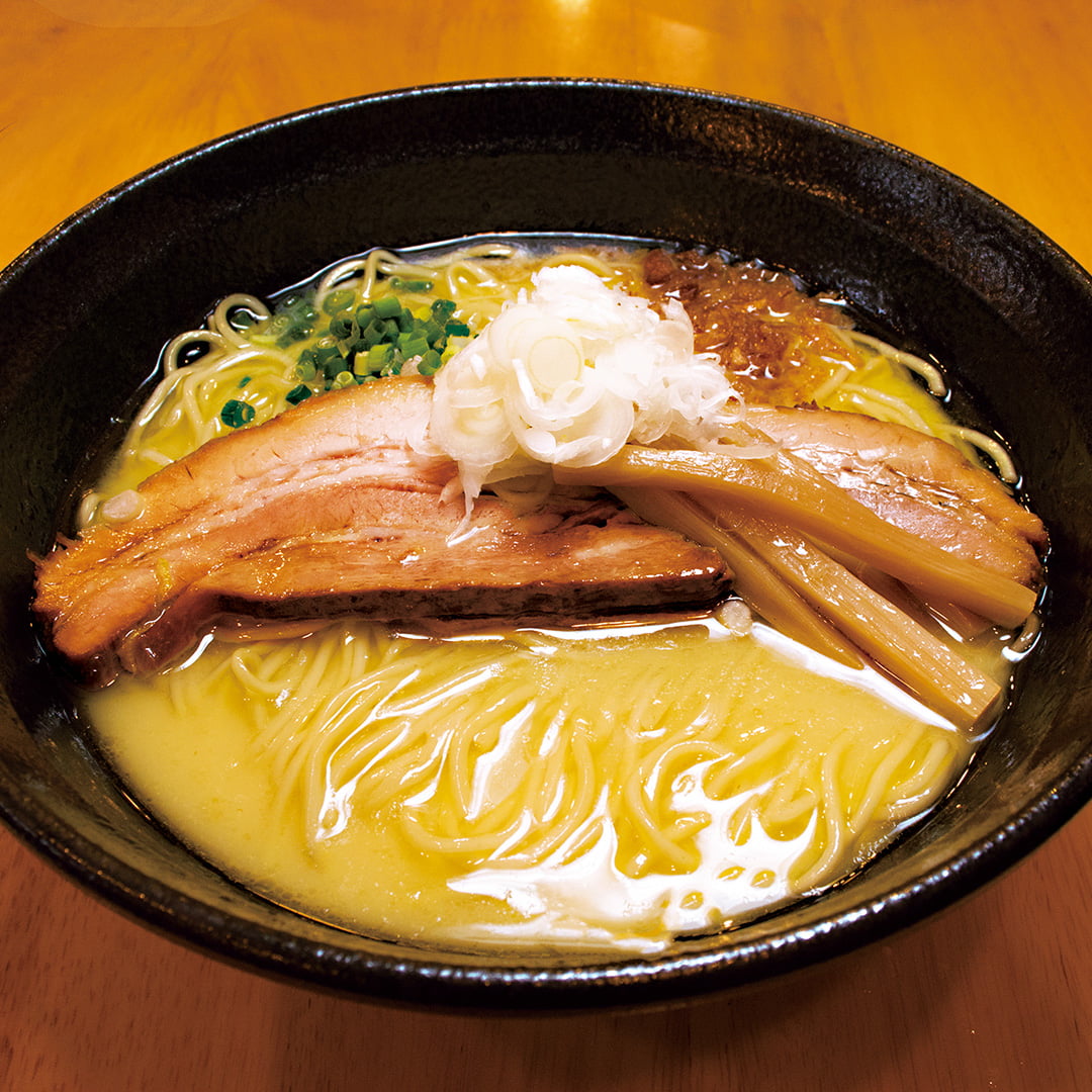 麺処若武者「福島鶏白湯」